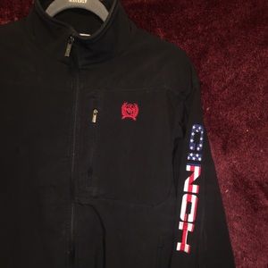 Men’s soft shell cinch jacket